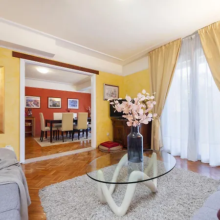 דירה Mediterranes In Mit Pool, Parkplatz, Grill, Klima, Wifi *