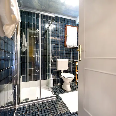 דירה Mediterranes In Mit Pool, Parkplatz, Grill, Klima, Wifi